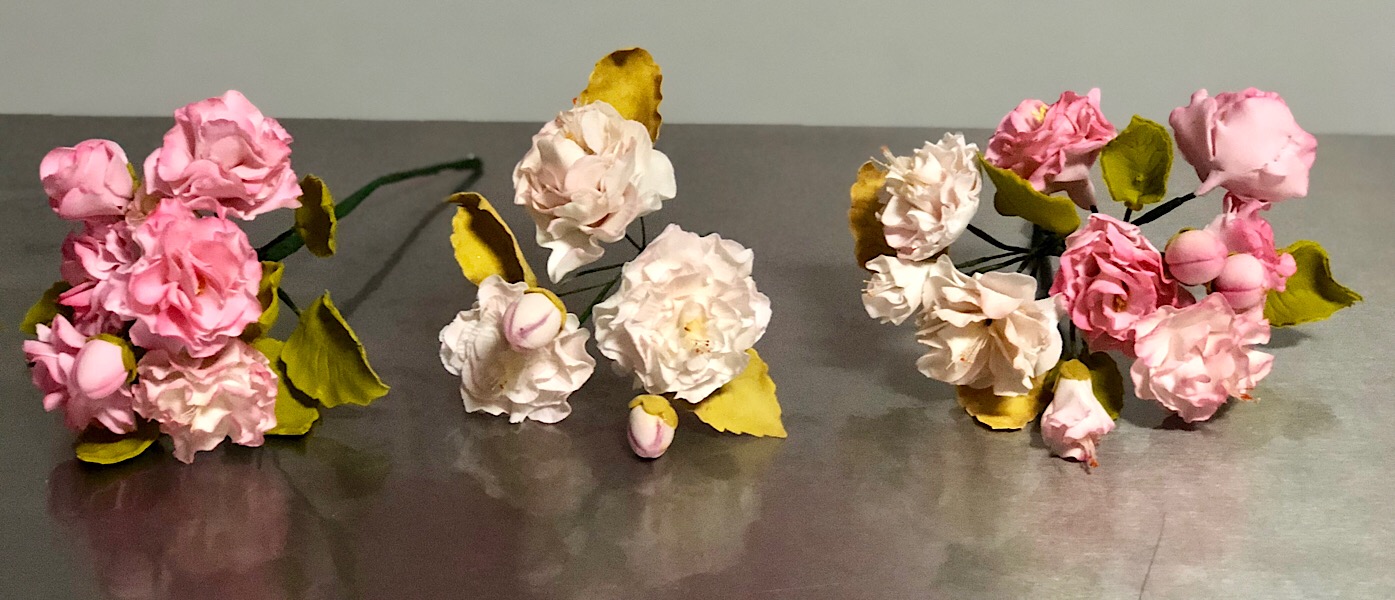 Gerbera, pois de senteur, cerisier japonais